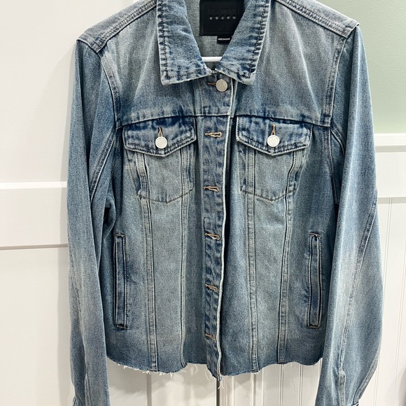 BlankNYC Denim Jacket - Picture 1 of 3